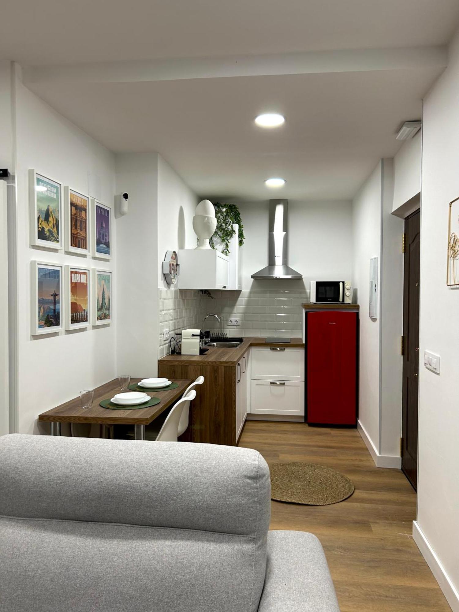 La Casa De La Abuela Apartment เฮน ภายนอก รูปภาพ