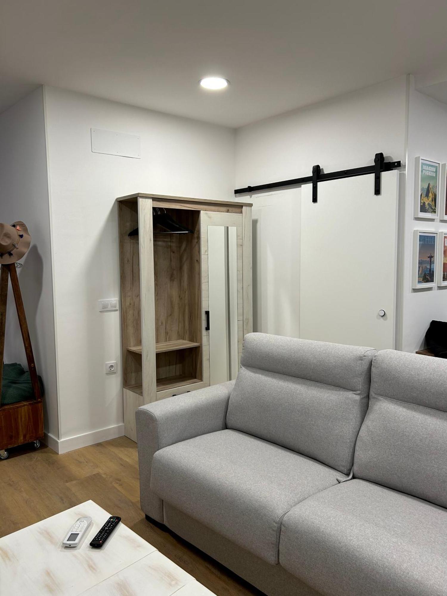 La Casa De La Abuela Apartment เฮน ภายนอก รูปภาพ