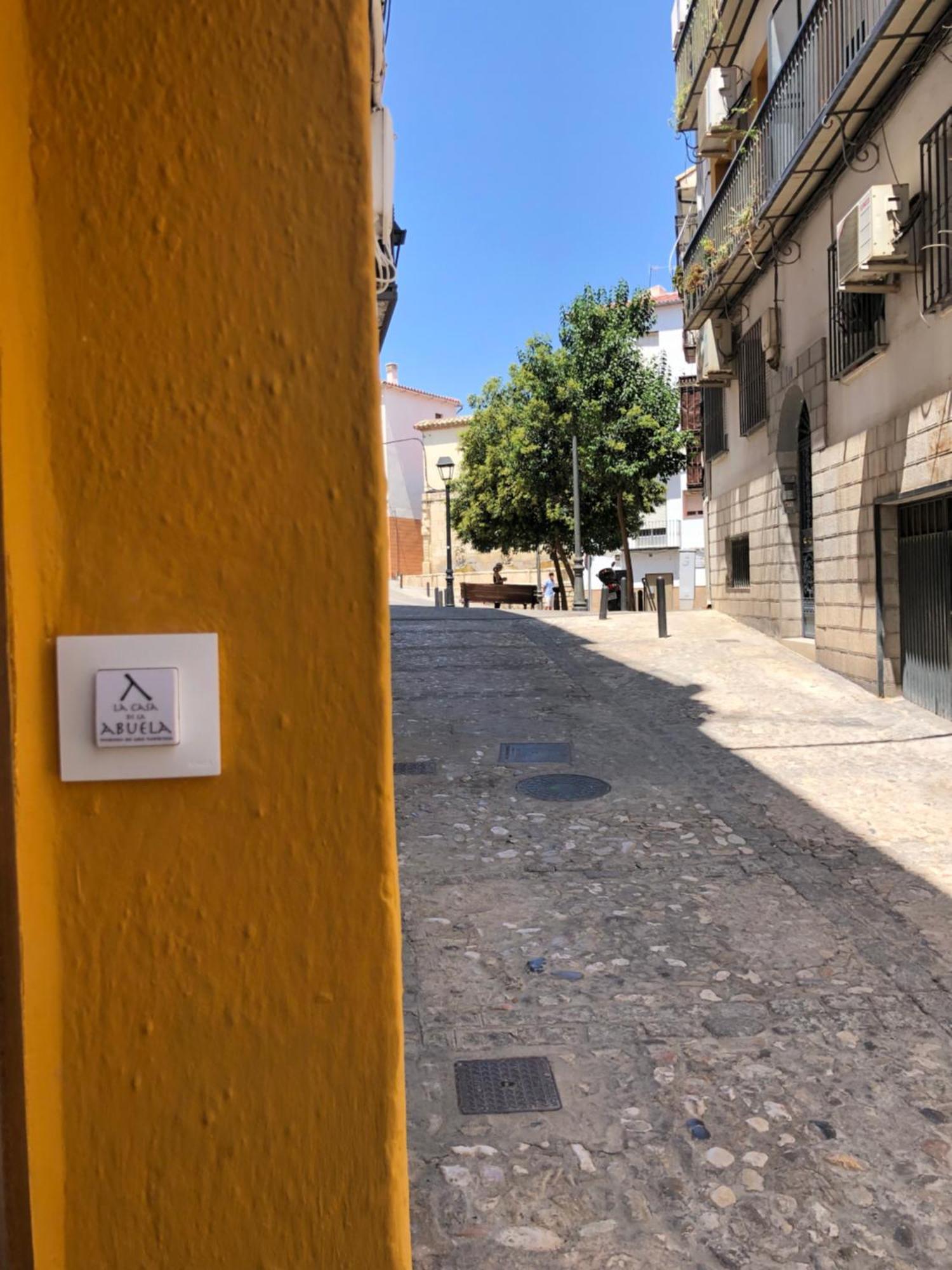 La Casa De La Abuela Apartment เฮน ภายนอก รูปภาพ